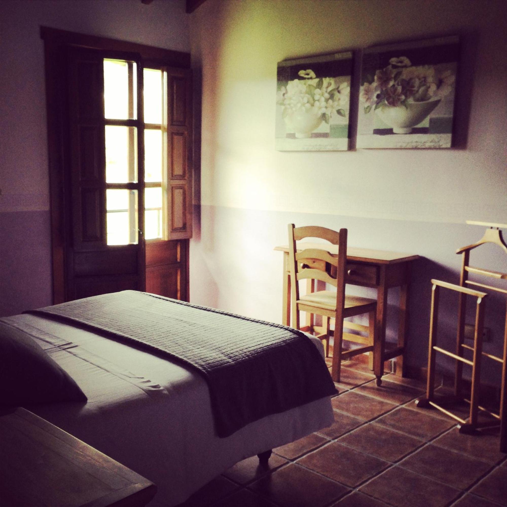 Hotel Rural La Lluriga La Galguera Zimmer foto